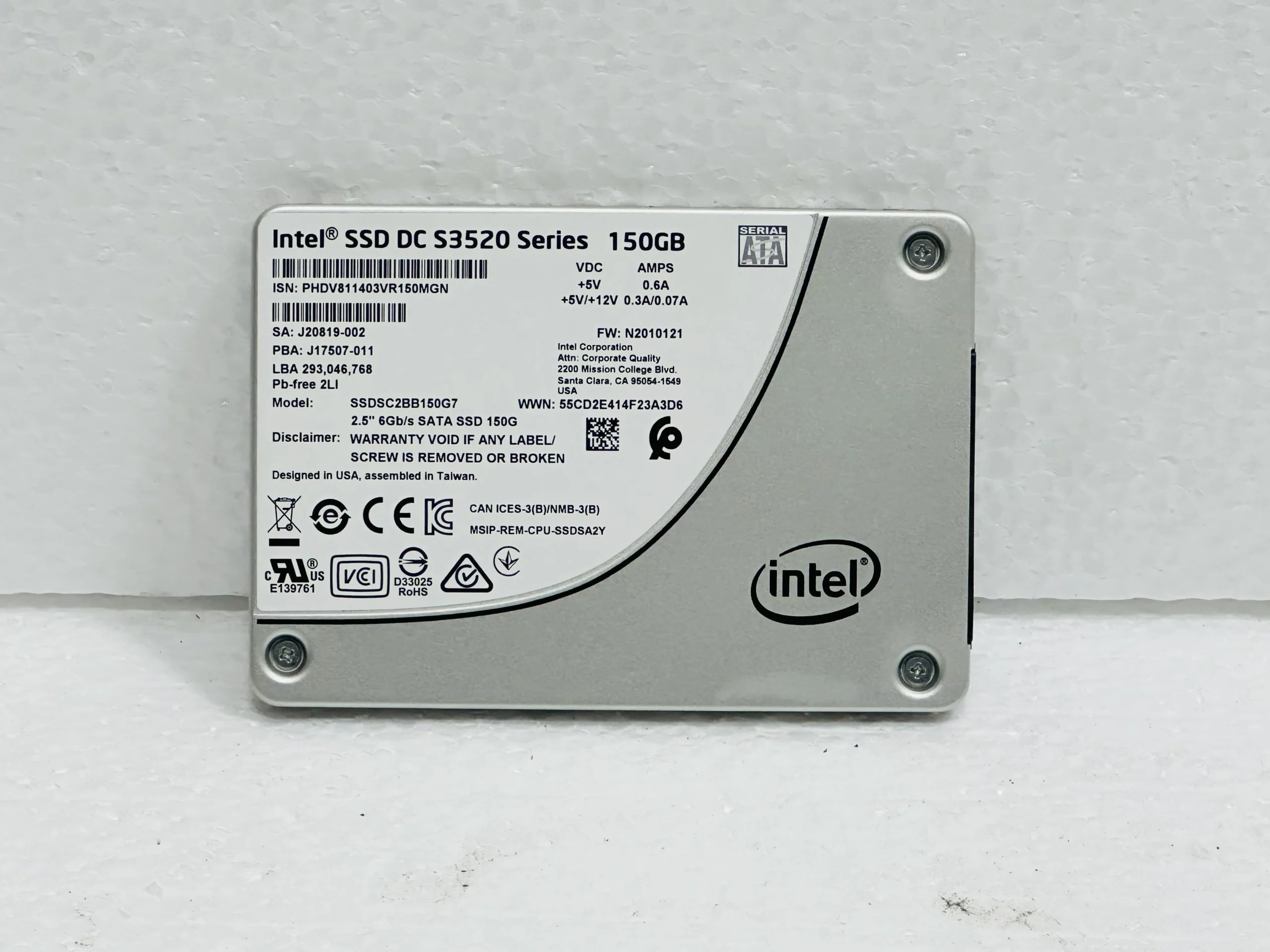 Intel SSD DC S3520 (SSDSC2BB150G7)