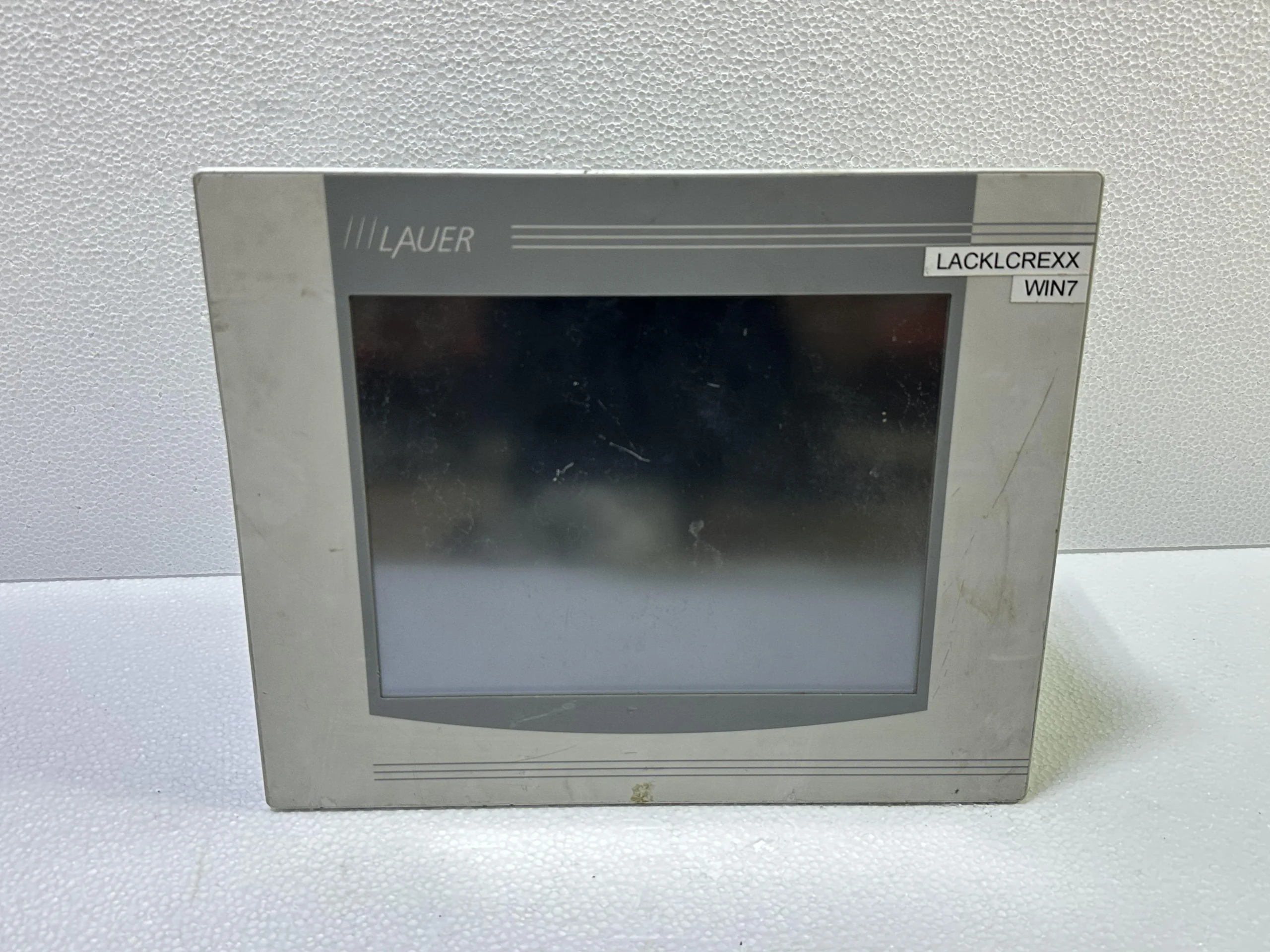LAUER EPC-PM-1200tc Embedded Powered Operator Panel Display