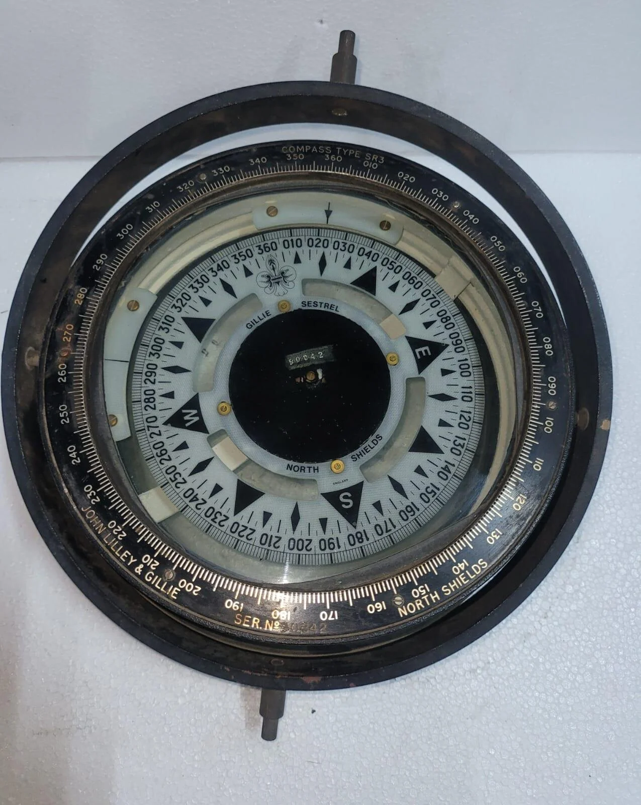 LILLEY GILLIE SR3 MAGNETIC COMPASS
