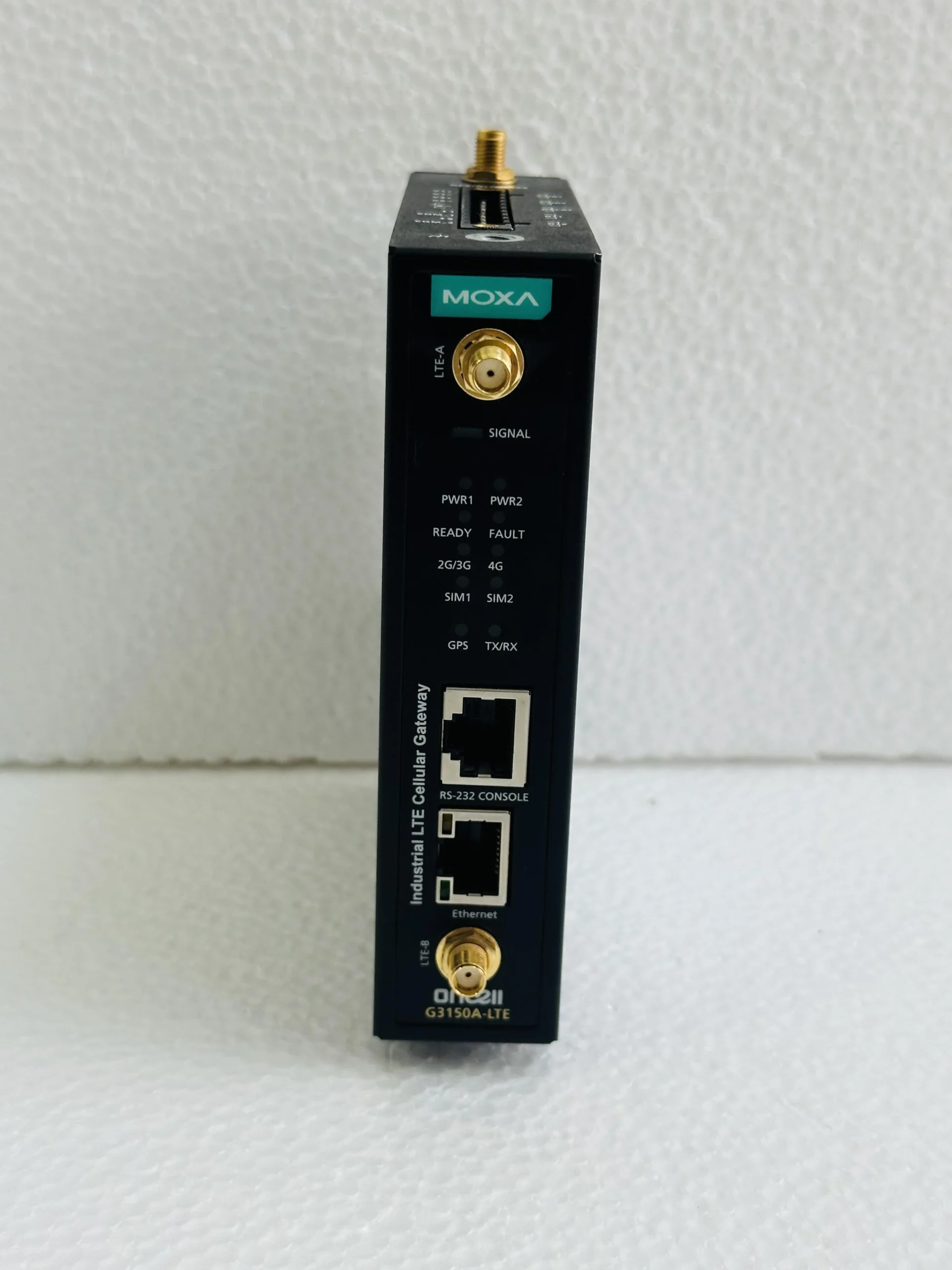 MOXA OnCell G3150A-LTE Industrial Cellular Gateway Module