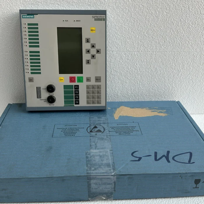 SIEMENS SIPROTEC 7SJ6421-2EB92-1FG4EE CONTROL PANLE