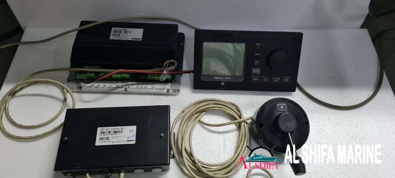 SIMRAD AP 50 AUTO PILOT