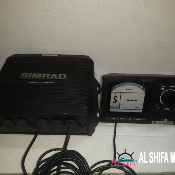 SIMRAD AP70 AUTO PILOT