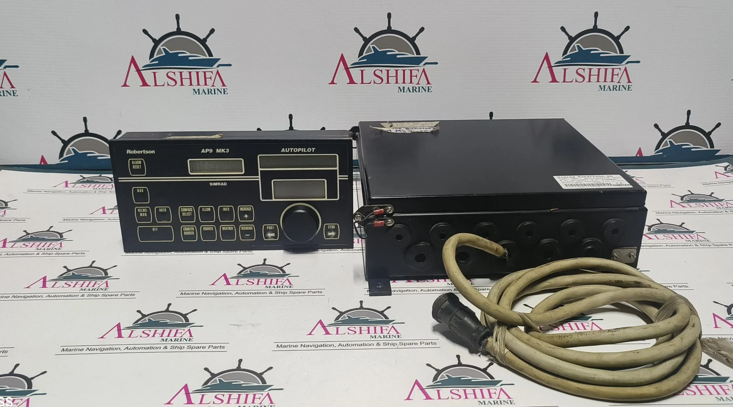 SIMRAD ROBERTSON AP9 MK3 AUTOPILOT