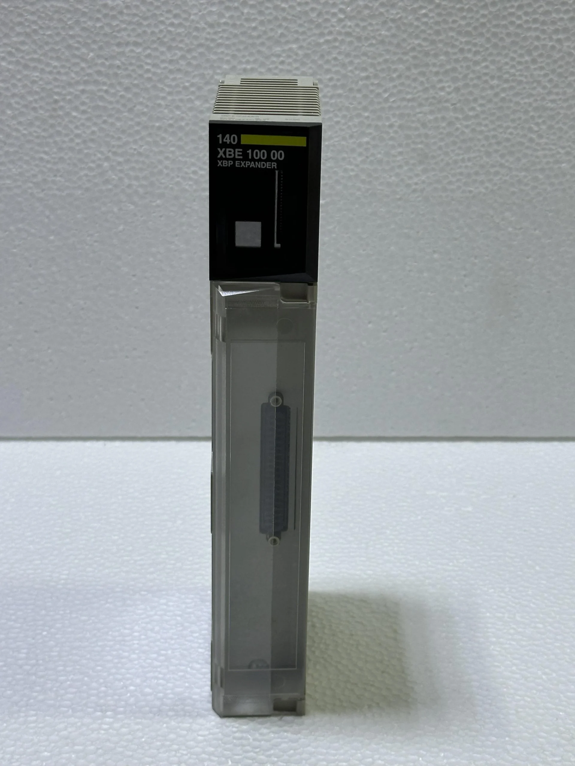 Schneider Electric Modicon Quantum 140XBE10000 Backplane Expander Module