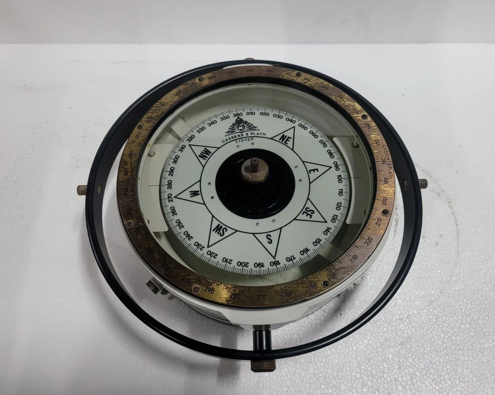 C PLATH TYPE 12 MAGNETIC COMPASS